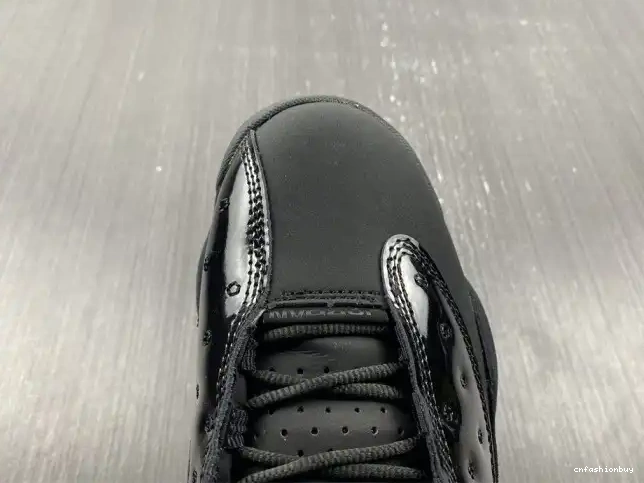 Gown Cap Air and Jordan 414571-012 Retro 13 0626